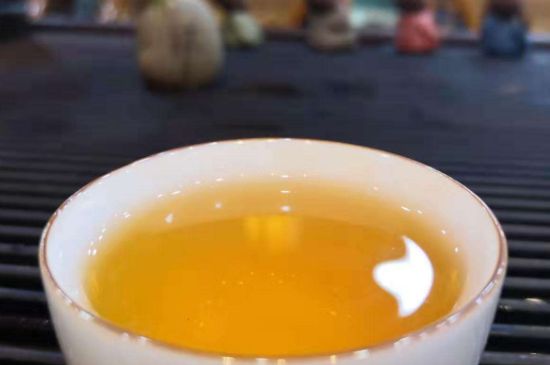 紅茶加姜片的禁忌，姜紅茶的危害