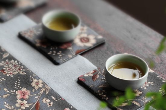 喝茶茶桌上的禮儀有哪些，泡茶待客十大禮儀不可不做！