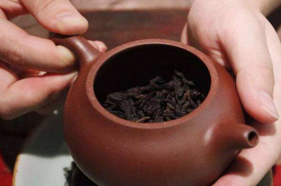 什么泥料的紫砂壺沖泡肉桂，武夷巖茶肉桂用哪種紫砂壺好？