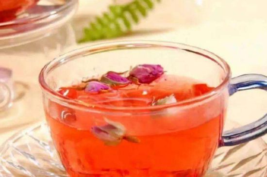蜂蜜泡茶葉的副作用，蜂蜜泡茶葉有什么禁忌