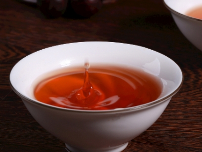 女人長期喝紅茶好不好，女人喝紅茶的功效