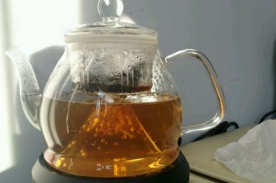 蒸茶和煮茶的區(qū)別，蒸茶和煮茶哪個(gè)好