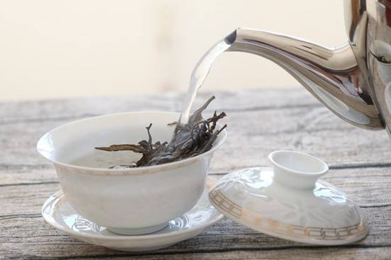 洗茶和潤茶一樣嗎，醒茶跟潤茶、洗茶有什么區(qū)別不同
