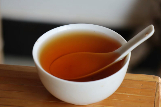 肉桂可以用紫砂壺沖泡嗎，紫砂壺能泡武夷巖茶肉桂用嗎？