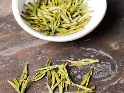 白茶品質(zhì)如何區(qū)分，白茶的優(yōu)劣質(zhì)量辨別方法