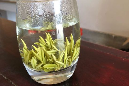 安吉白茶夏天怎么保存，安吉白茶能冷凍儲(chǔ)存嗎？