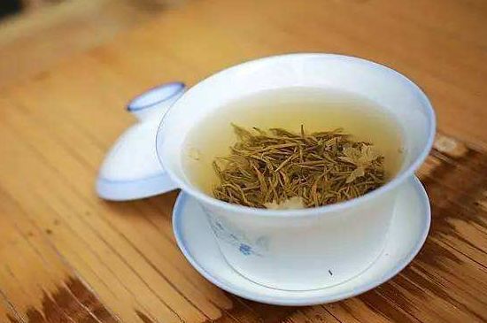 茉莉香精茶的鑒別方法，茉莉茶加香精怎樣識別？
