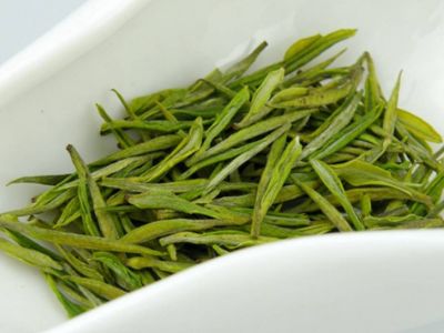 白茶顏色變黃還能喝嗎，發(fā)黃的白茶好不好？