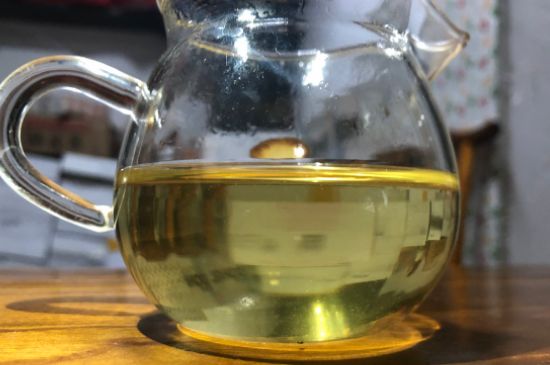 香精茶喝多了會怎么樣，茶葉加香精有什么害處？