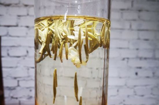 茉莉泡水禁忌，喝茉莉茶葉有什么禁忌