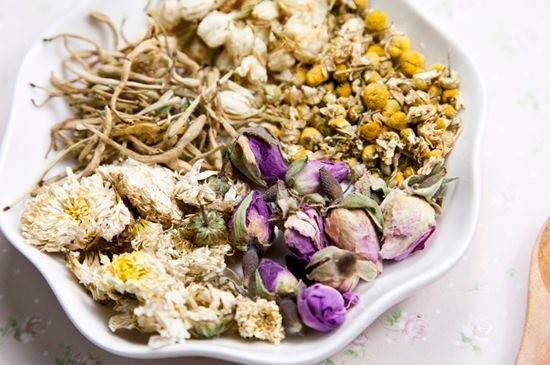 祛濕最有效的泡花茶，濕氣重適合泡什么花茶？