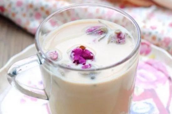 玫瑰花茶和什么搭配好，玫瑰花茶的搭配大全！