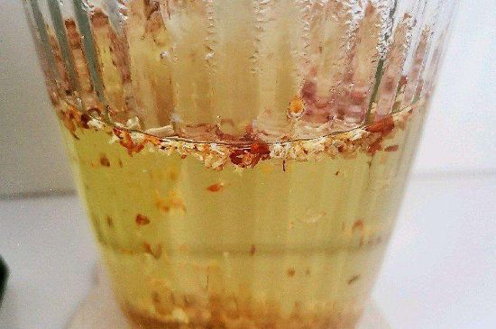 濕氣重可以喝桂花茶嗎，有濕氣的人能喝桂花茶嗎？