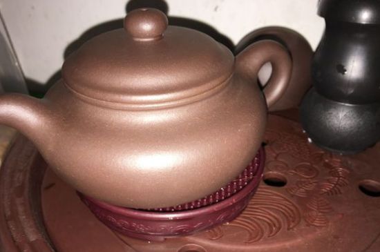 生普洱茶用什么泥料的紫砂壺，最合適生普的紫砂泥料