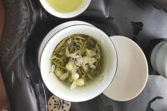 茉莉泡水禁忌，喝茉莉茶葉有什么禁忌