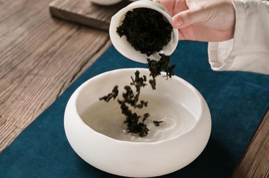 茶洗與茶盂區(qū)別圖片，怎樣使用茶盂和茶洗
