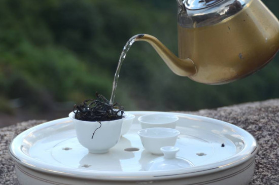 茶洗與茶盂區(qū)別圖片，怎樣使用茶盂和茶洗