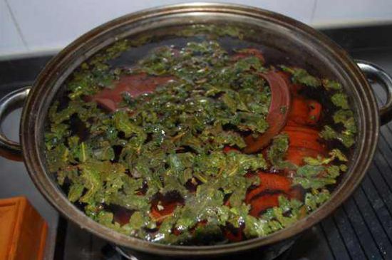 開(kāi)壺放豆腐是錯(cuò)誤的，新買的紫砂壺正確開(kāi)壺建議