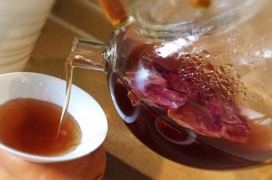 喝玫瑰花茶能祛斑嗎，玫瑰花茶有祛斑的功效嗎？