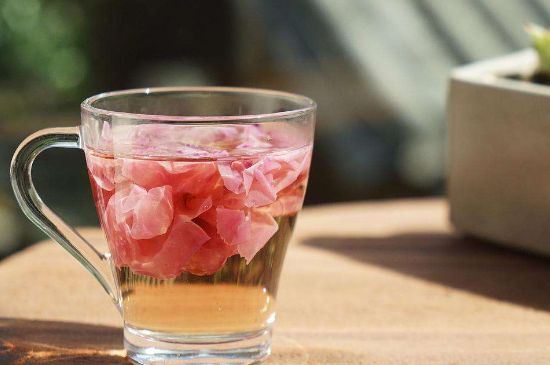 玫瑰花茶和什么搭配好，玫瑰花茶的搭配大全！