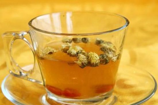 菊花茶的最佳搭配有哪幾樣，菊花茶和什么搭配喝效果好？