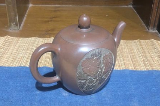 廣西欽州坭興陶可以泡多種茶嗎，坭興陶是一壺一茶嗎?