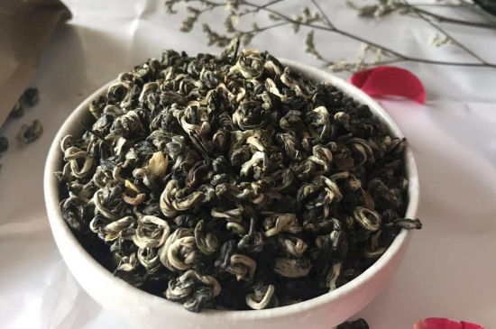 茉莉茶的種類(lèi)和等級(jí)，茉莉花茶的分類(lèi)