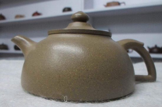 紫砂壺密密麻麻黑點(diǎn)，布滿了很多小黑點(diǎn)的紫砂好嗎