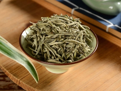 白茶煮好還是泡好喝，老白茶是泡還是煮？