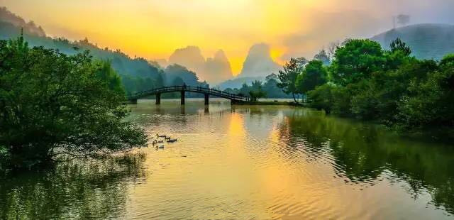 武夷山為什么盛產(chǎn)茶葉，武夷山茶為什么好喝？