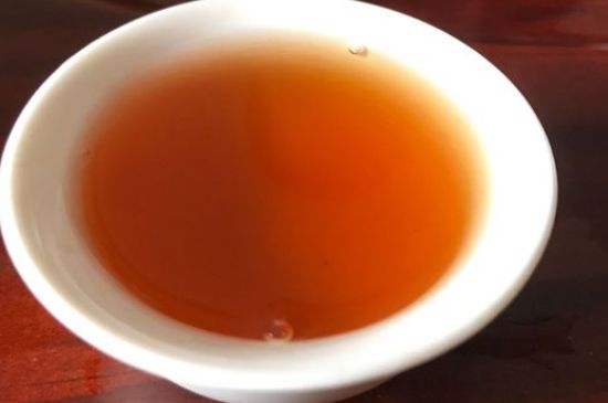 正山小種喝起來苦澀有點酸對嗎，正山小種發(fā)酸有害嗎