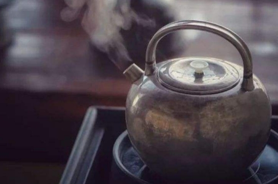 煮茶的步驟圖解，正確的煮白茶方法！