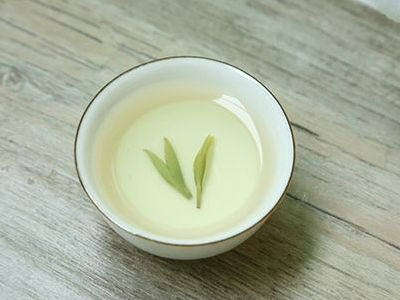 竹葉青茶怎么樣，檔次較高味道略苦價(jià)格比較貴