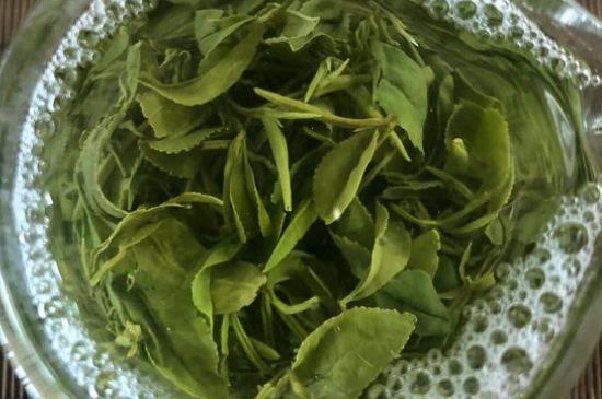 綠茶放了三年還能喝嗎，綠茶放久了喝了會怎樣