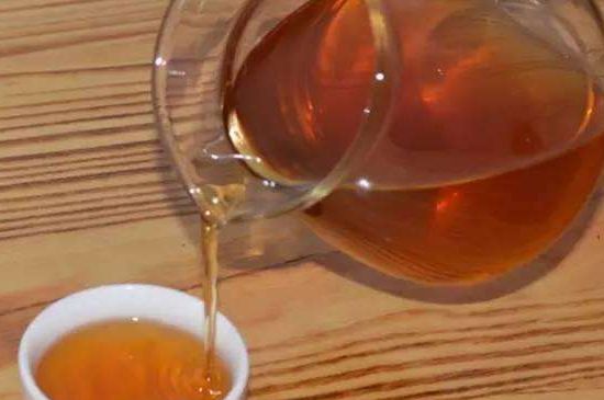 伏茶里的金花是黃曲霉素嗎，金花茯茶里的是什么菌