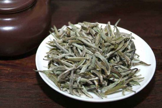 什么人不能喝白茶，白茶不宜什么人喝？