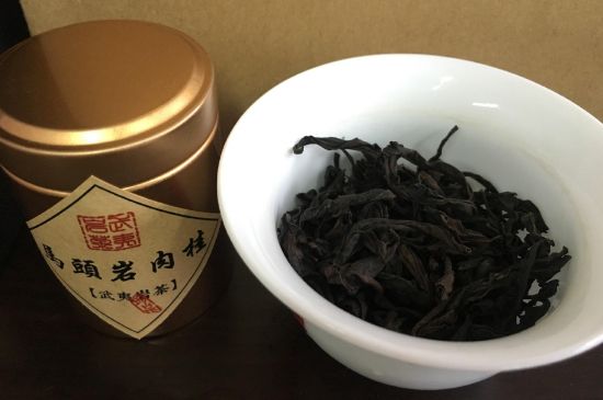 拼配的馬頭巖肉桂，還配叫馬肉嗎？請叫它“馬頭巖大紅袍”