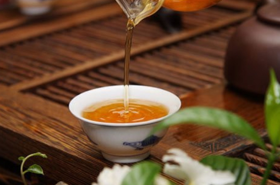 什么茶葉喝起來超級香，什么茶泡出來滿屋濃香?