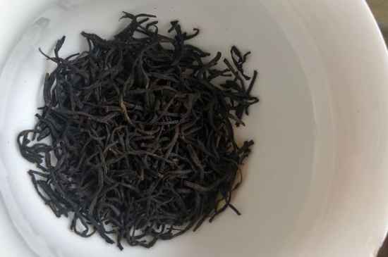 正山小種第一泡要倒掉嗎，正山小種能沖幾泡