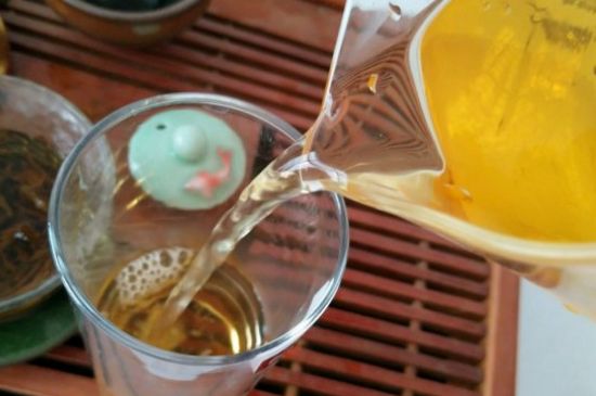 經(jīng)期喝紅茶有什么壞處，女性經(jīng)期可以喝紅茶嗎