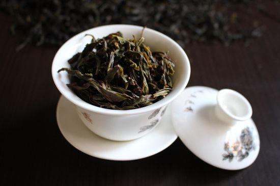鋸朵仔跟鴨屎香哪個貴，鋸朵子和鴨屎香哪個好喝？