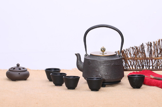 黑茶用什么壺煮最好，黑茶用什么煮效果好？