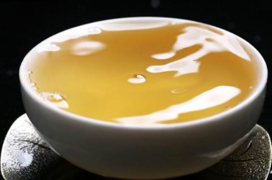 綠茶加重濕氣？濕氣體質(zhì)寒的人能喝綠茶嗎