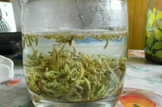 碧螺春為什么泡水渾濁，碧螺春茶葉泡水感覺很臟是混濁的