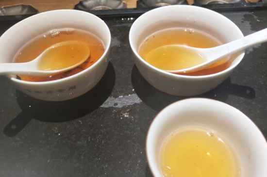 正山小種金駿眉哪個好，金駿眉正山小種的區(qū)別