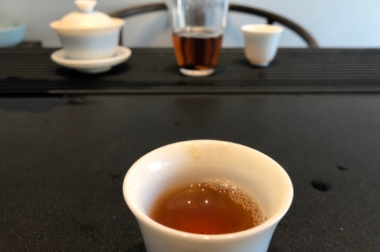 為什么喝巖茶會上火，巖茶喝多上火怎么辦？