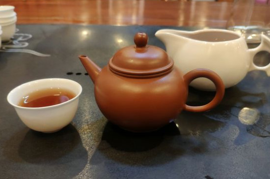 大紅袍煙熏味是好茶嗎，能不能喝對(duì)人體有壞處嗎