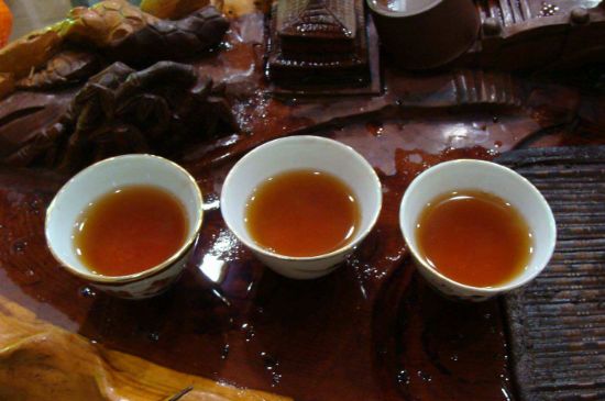 大紅袍四大品種有哪些，大紅袍的種類和著名品種特點(diǎn)介紹