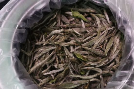 新白毫銀針和老白毫銀針的區(qū)別，新老白毫銀針的品質(zhì)特征