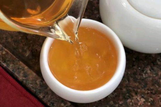 女人晚上喝紅茶好嗎，女人紅茶啥時候喝最好？